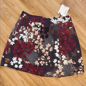 NWT Lavand Autumn Leaves Patterned mini Skirt Small